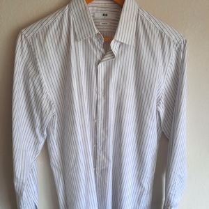 Uniqlo Striped Violet Buttoned Up Shirt Small